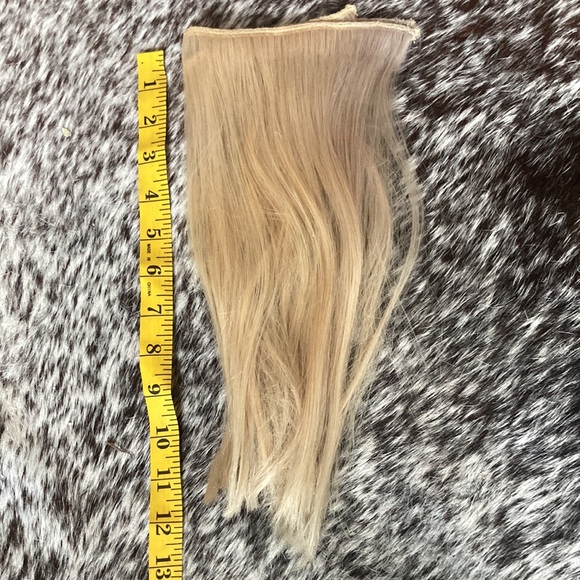 12” Aqua Machine Wefts - Picture 3 of 3